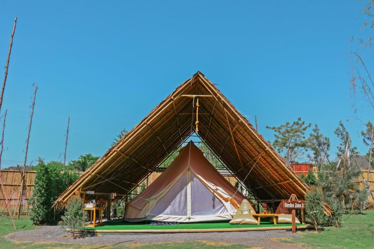Yellowstone Camps Resort Khao Yai Pak Chong Екстериор снимка